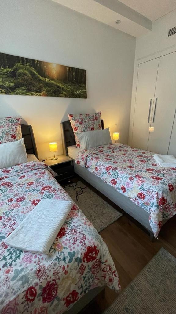 Schoene, Ruhige Neuwertige 127Qm Ferienwohnung Sidi Daoud Exterior foto