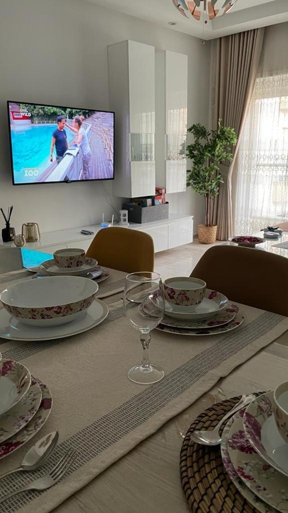 Schoene, Ruhige Neuwertige 127Qm Ferienwohnung Sidi Daoud Exterior foto