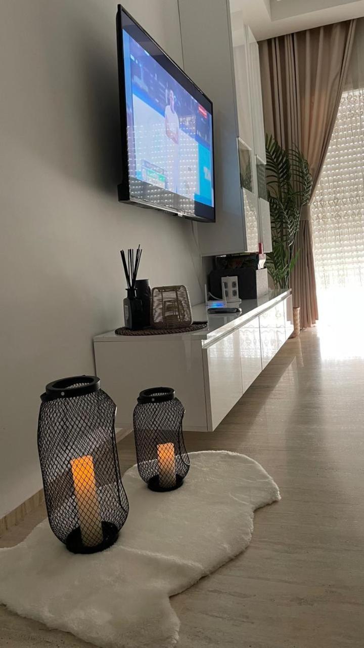Schoene, Ruhige Neuwertige 127Qm Ferienwohnung Sidi Daoud Exterior foto